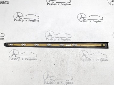 Молдинг двери MERCEDES-BENZ M-класс W164 (2005 - 2008) — Разборка Мерседес