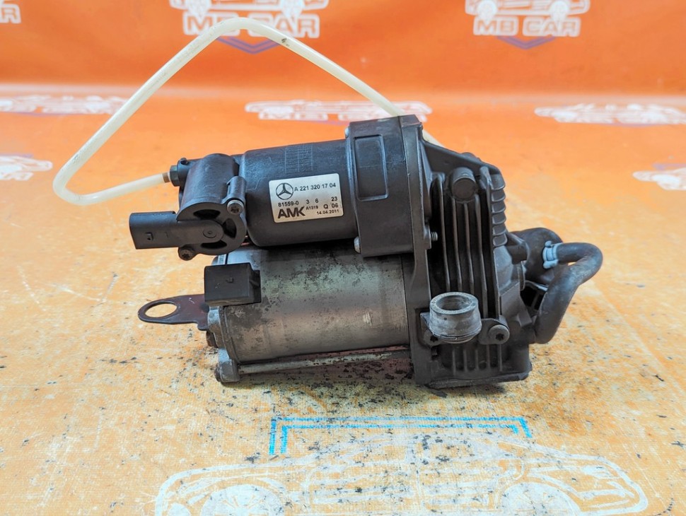 Компрессор пневмоподвески MERCEDES-BENZ S-класс W221 (2005 - 2009) фото 1 — Разборка Мерседес