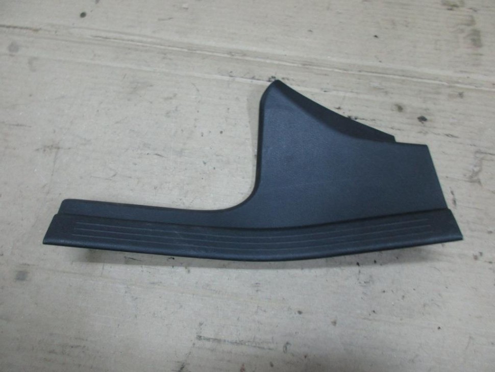 Накладка порога внутренняя MERCEDES-BENZ CLS-класс C218/X218 рестайлинг (2014 - 2017) фото 1 — Разборка Мерседес