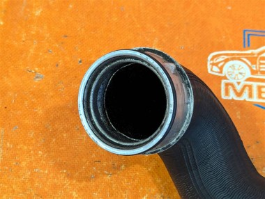 Патрубок интеркулера MERCEDES-BENZ CLK-класс C209/A209 (2002 - 2005) — Разборка Мерседес