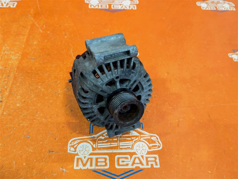 Генератор MERCEDES-BENZ C-класс W204/S204 (2006 - 2011) фото 1 — Разборка Мерседес