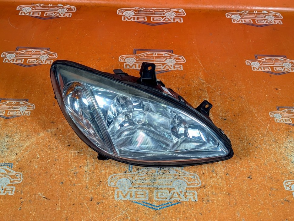 Фара правая MERCEDES-BENZ V-класс W639 (2003 - 2014) фото 1 &mdash; Разборка Мерседес
