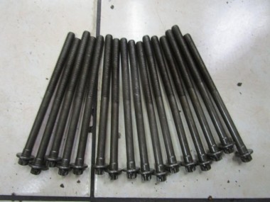 Болт ГБЦ MERCEDES-BENZ C-класс W205/S205/C205/A205 (2014 - 2018) — Разборка Мерседес