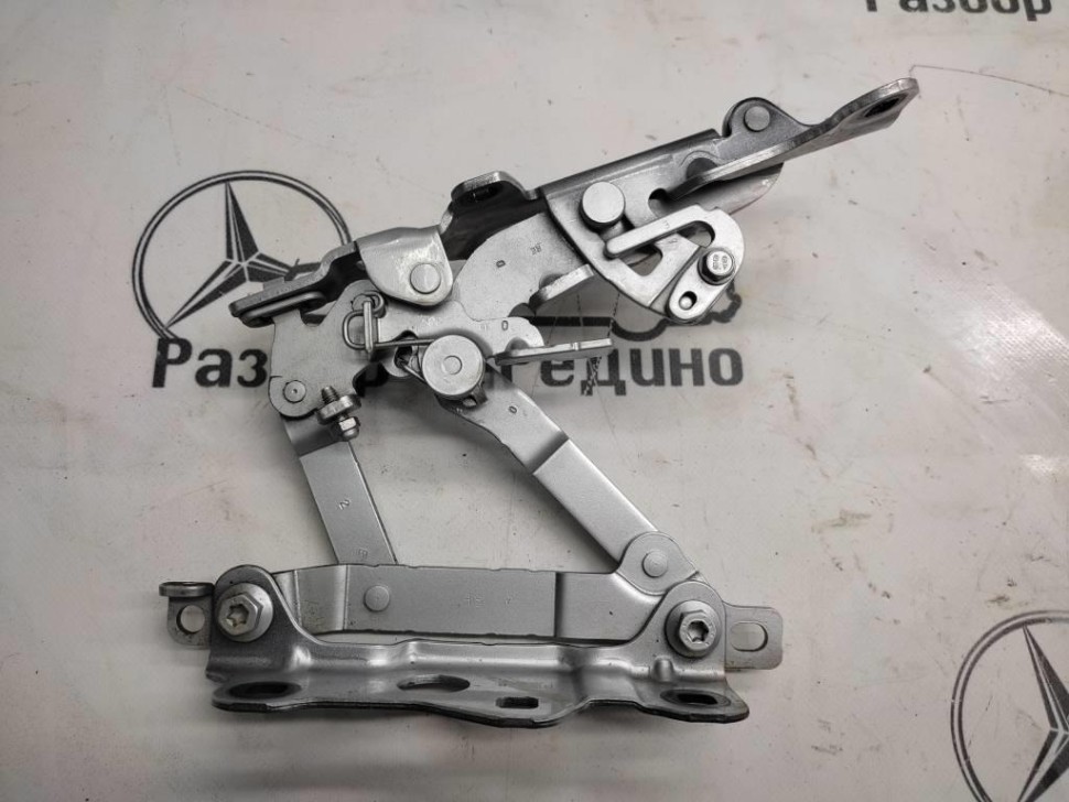 Петля капота MERCEDES-BENZ S-class w222 фото 1 — Разборка Мерседес