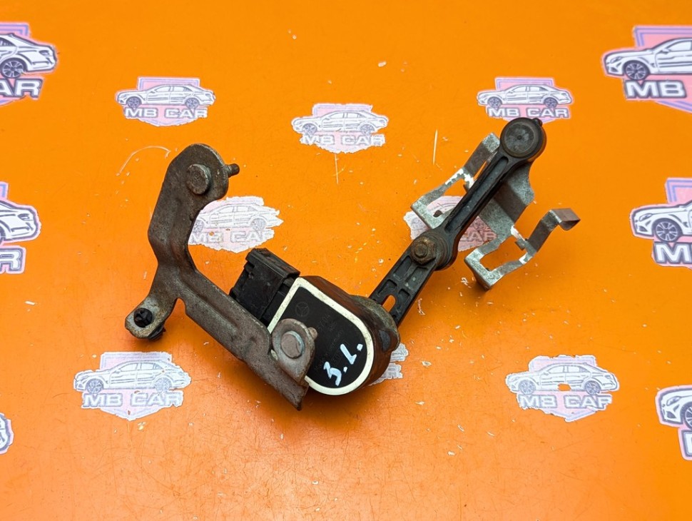 Датчик уровня пола MERCEDES-BENZ E-класс W213/S213/C238/A238 (2016 - 2021) фото 1 &mdash; Разборка Мерседес