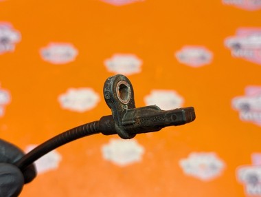 Датчик ABS MERCEDES-BENZ GLE-класс W166 (2015 - 2018) &mdash; Разборка Мерседес