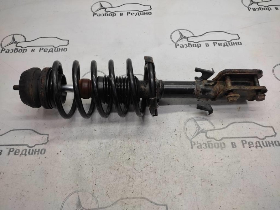 Стойка передняя MERCEDES-BENZ Vito W638 (1996 - 2003) фото 1 — Разборка Мерседес