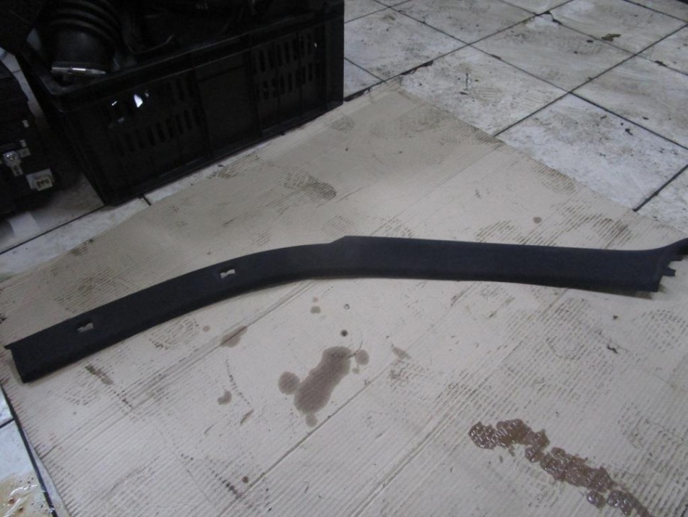 Накладка передней стойки MERCEDES-BENZ E-класс W210/S210 рестайлинг (1999 - 2003) фото 1 — Разборка Мерседес