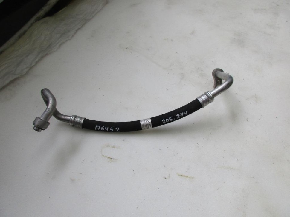 Трубка кондиционера MERCEDES-BENZ C-класс W205/S205/C205/A205 (2014 - 2018) фото 1 — Разборка Мерседес