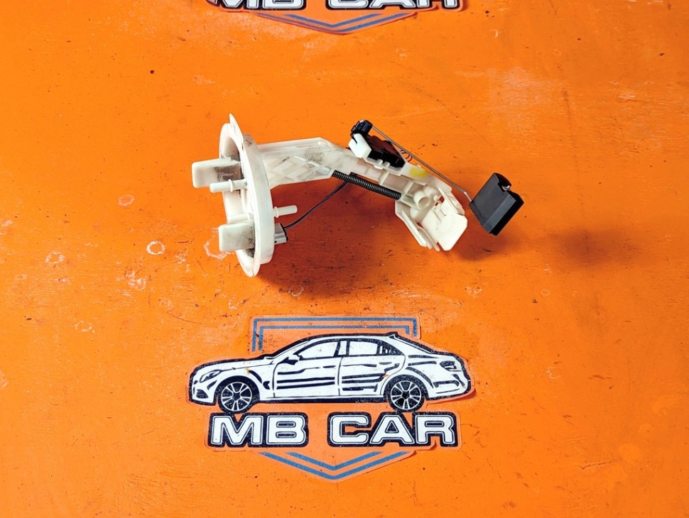 Датчик уровня топлива MERCEDES-BENZ C-класс W204/S204 (2006 - 2011) фото 1 &mdash; Разборка Мерседес