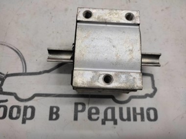 Опора КПП MERCEDES-BENZ C-класс W205/S205/C205/A205 (2014 - 2018) — Разборка Мерседес