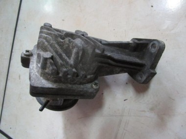 Клапан EGR MERCEDES-BENZ R-класс W251 (2005 - 2007) — Разборка Мерседес