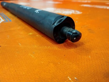 Амортизатор крышки багажника MERCEDES-BENZ M-класс W164 (2005 - 2008) — Разборка Мерседес