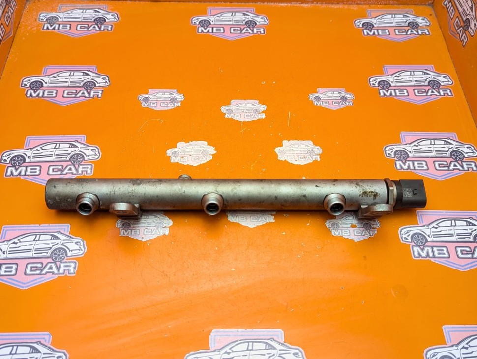 Рампа топливная MERCEDES-BENZ M-класс W164 (2005 - 2008) фото 1 &mdash; Разборка Мерседес