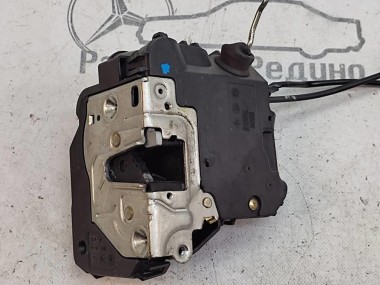 Замок двери передней левой MERCEDES-BENZ CLS-класс C219 (2004 - 2008) — Разборка Мерседес