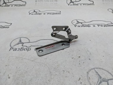 Петля капота MERCEDES-BENZ A-класс W168 (1997 - 2001) — Разборка Мерседес