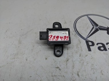 Датчик удара MERCEDES-BENZ S-класс W221 (2005 - 2009) — Разборка Мерседес