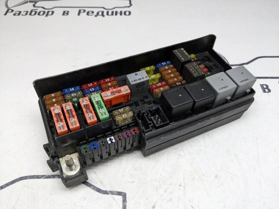Блок предохранителей MERCEDES-BENZ M-класс W164 (2005 - 2008) фото 1 — Разборка Мерседес