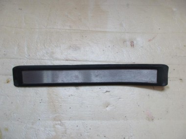 Накладка порога внутренняя MERCEDES-BENZ E-класс AMG W211/S211 (2002 - 2006) — Разборка Мерседес