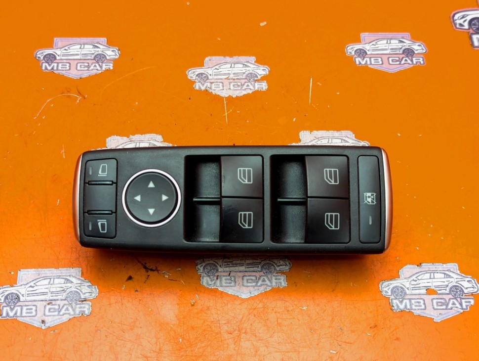 Блок кнопок стеклоподъемников MERCEDES-BENZ C-класс W204/S204 (2006 - 2011) фото 1 — Разборка Мерседес