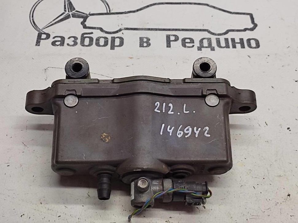 Пиропатрон капота MERCEDES-BENZ E-класс W212/S212/C207/A207 рестайлинг (2013 - 2016) фото 1 — Разборка Мерседес