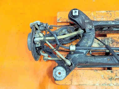 Подрамник задний MERCEDES-BENZ C-класс W204/S204 (2006 - 2011) — Разборка Мерседес