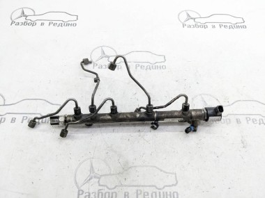 Рампа топливная MERCEDES-BENZ C-класс W204/S204 (2006 - 2011) — Разборка Мерседес