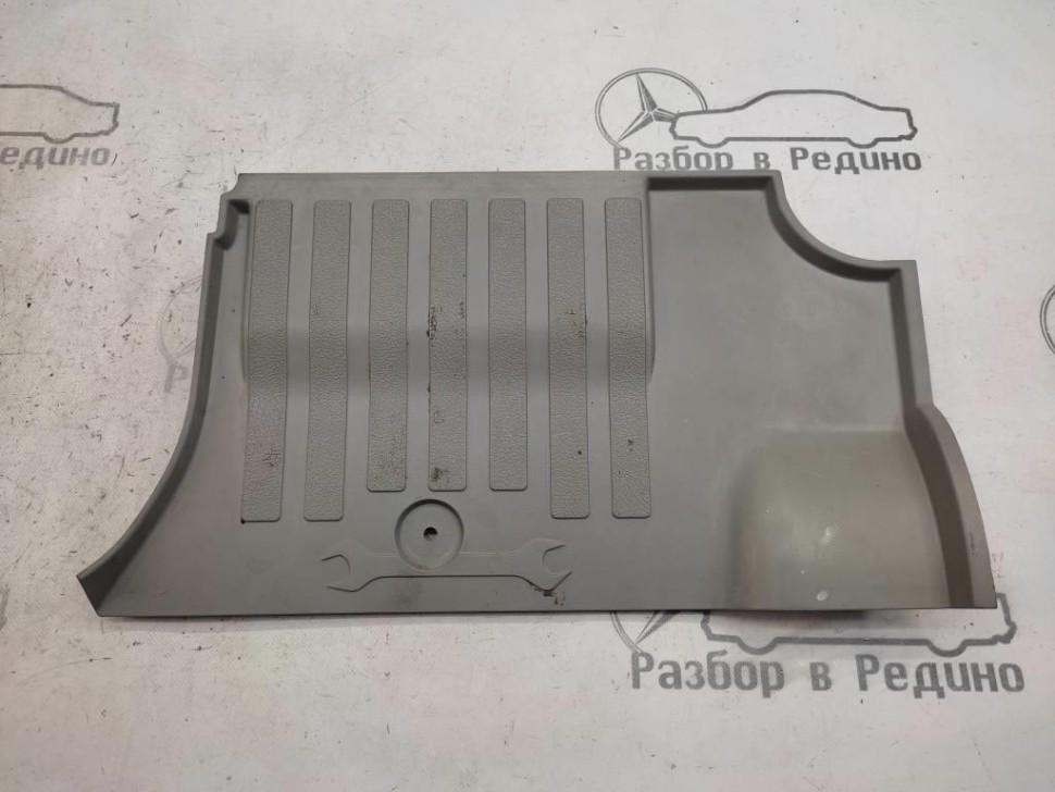 Крышка MERCEDES-BENZ Sprinter W901-905 (1995 - 2006) фото 1 — Разборка Мерседес