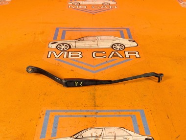 Поводок дворников MERCEDES-BENZ C-класс W204/S204/С204 рестайлинг (2011 - 2015) C 180 1.6 7G-Tronic (156 л.с.) &mdash; Разборка Мерседес