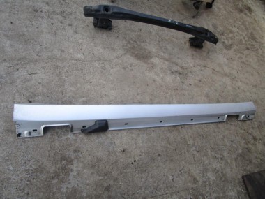 Порог пластиковый правый MERCEDES-BENZ E-класс W212/S212/C207/A207 рестайлинг (2013 - 2016) — Разборка Мерседес