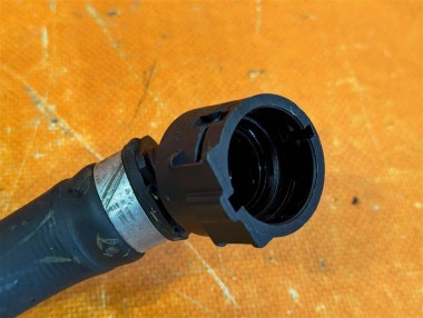 Трубка ОЖ MERCEDES-BENZ GLE-класс V167 (2018 - 2024) — Разборка Мерседес