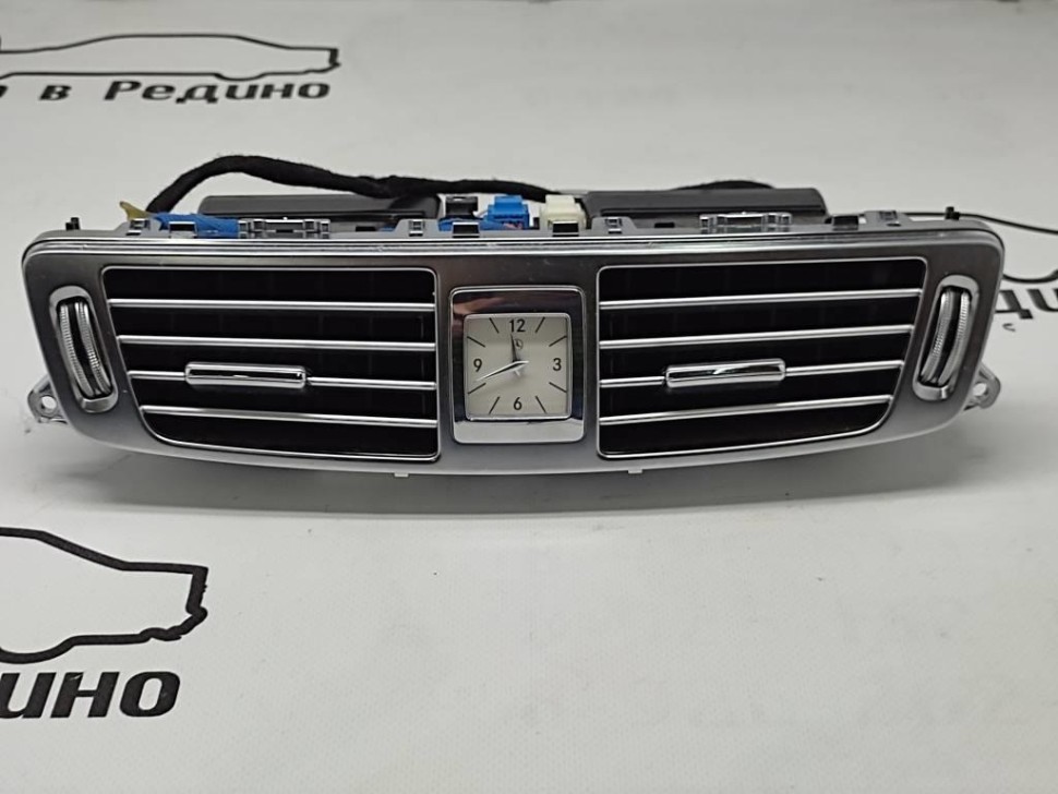 Воздуховод центральный MERCEDES-BENZ CLS-класс C218/X218 (2010 - 2014) фото 1 — Разборка Мерседес