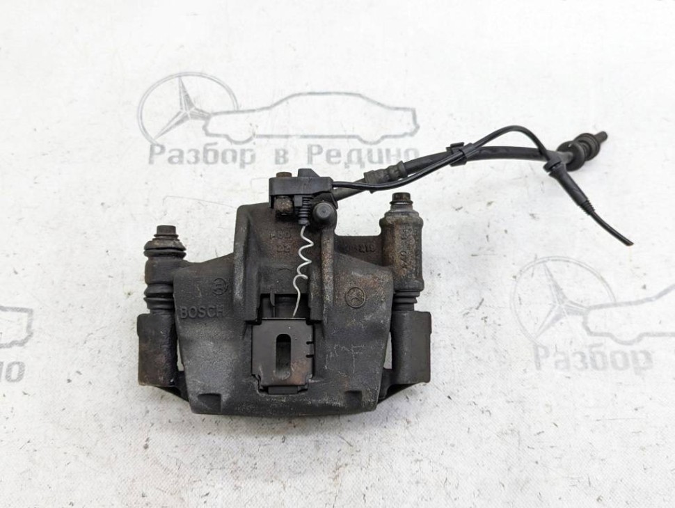 Суппорт передний левый MERCEDES-BENZ Vito W638 (1996 - 2003) фото 1 — Разборка Мерседес