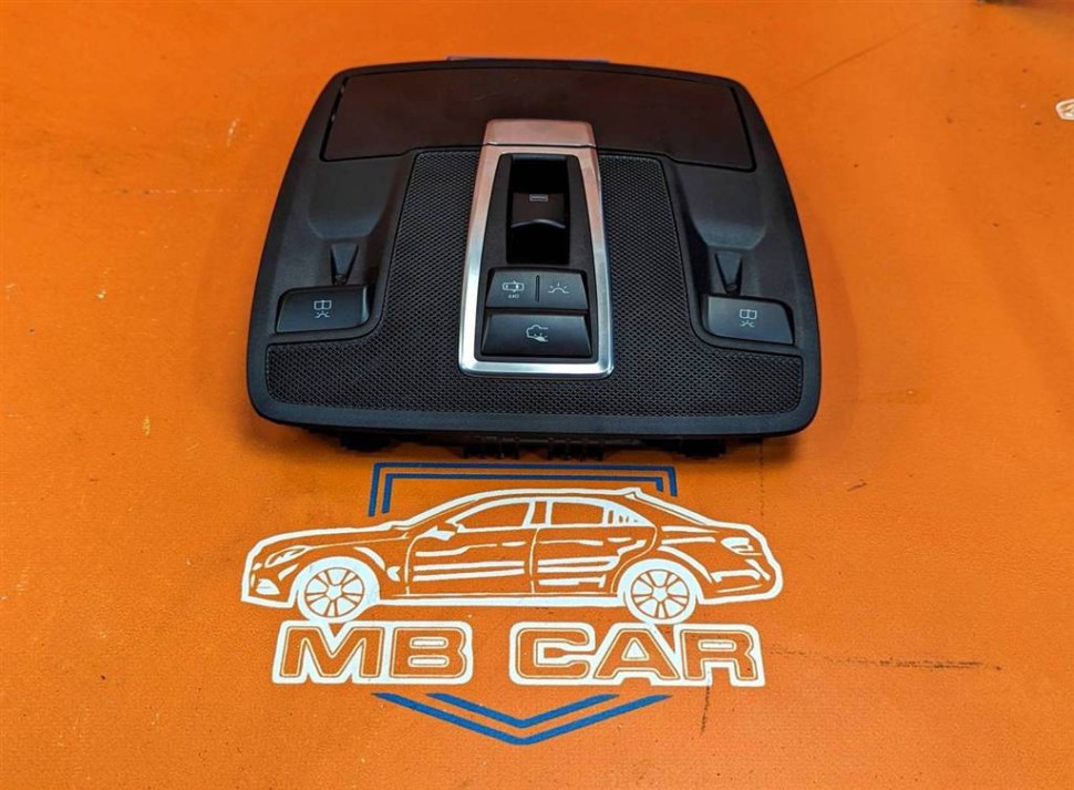 Плафон салона MERCEDES-BENZ GLE-класс AMG W166 (2015 - 2019) фото 1 — Разборка Мерседес