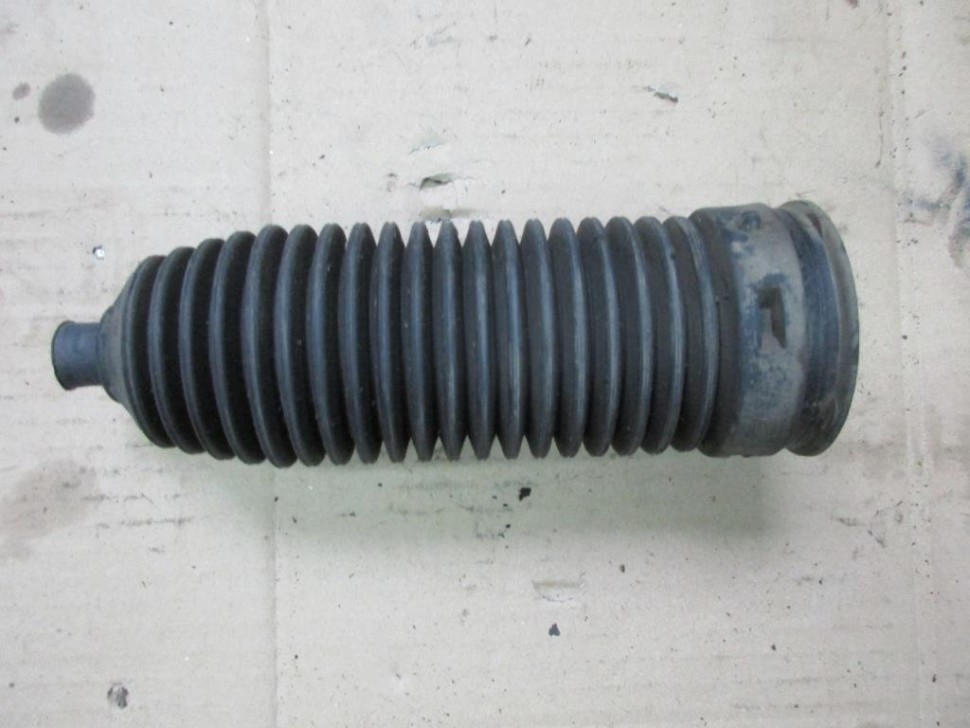 Пыльник MERCEDES-BENZ C-класс AMG W204/S204/С204 рестайлинг (2011 - 2015) фото 1 — Разборка Мерседес