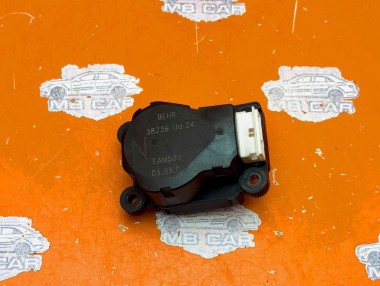 Сервоприводы печки MERCEDES-BENZ S-класс W220 (1998 - 2005) &mdash; Разборка Мерседес