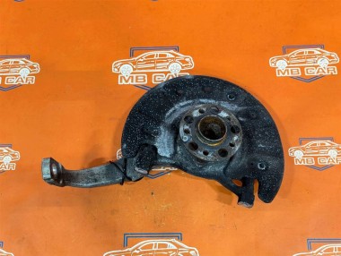 Кулак поворотный передний правый MERCEDES-BENZ C-класс AMG W205/S205/C205/A205 (2014 - 2018) — Разборка Мерседес