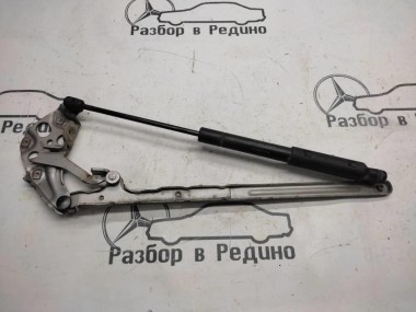 Петля капота MERCEDES-BENZ CLK-класс C208/W208 (1997 - 2000) — Разборка Мерседес