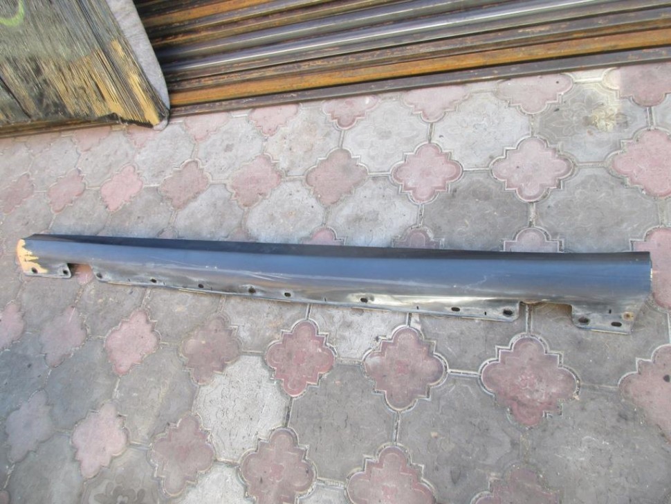 Порог пластиковый левый MERCEDES-BENZ E-класс W211/S211 рестайлинг (2006 - 2009) фото 1 — Разборка Мерседес