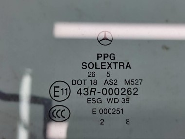 Стекло переднее правое MERCEDES-BENZ R-класс W251 (2005 - 2007) — Разборка Мерседес