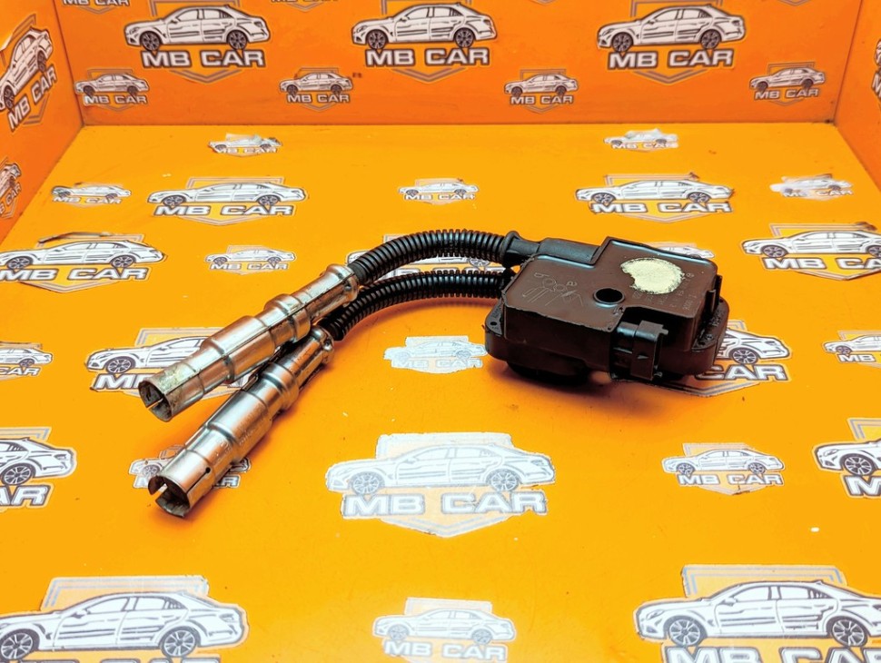 Катушка зажигания MERCEDES-BENZ C-класс W203/S203/CL203 (2000 - 2004) фото 1 — Разборка Мерседес