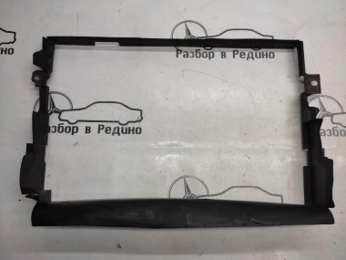 Кожух радиатора MERCEDES-BENZ VANEO W414 (2001 - 2005) — Разборка Мерседес