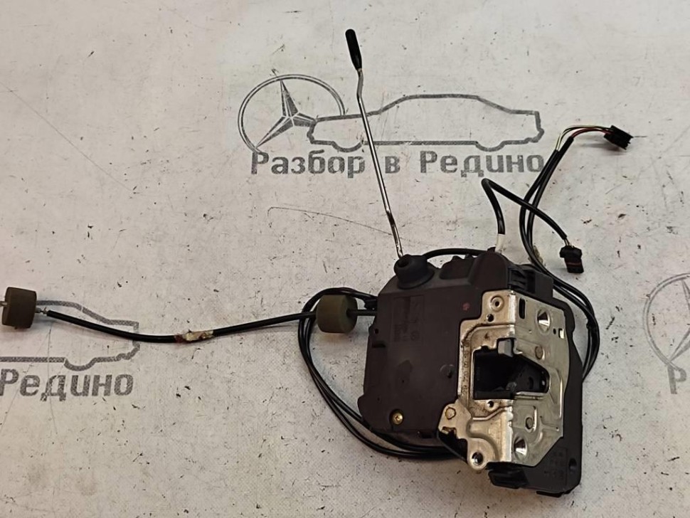 Замок двери передней правой MERCEDES-BENZ CLS-класс C219 (2004 - 2008) фото 1 — Разборка Мерседес