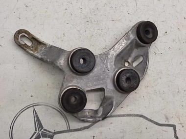 Кронштейн блока ABS MERCEDES-BENZ GLC-класс X253 (2015 - 2019) — Разборка Мерседес