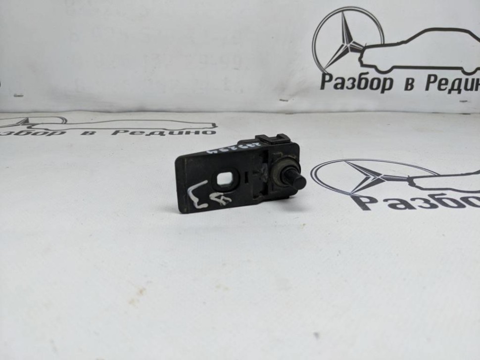 Выключатель MERCEDES-BENZ A-класс W168 (1997 - 2001) фото 1 — Разборка Мерседес