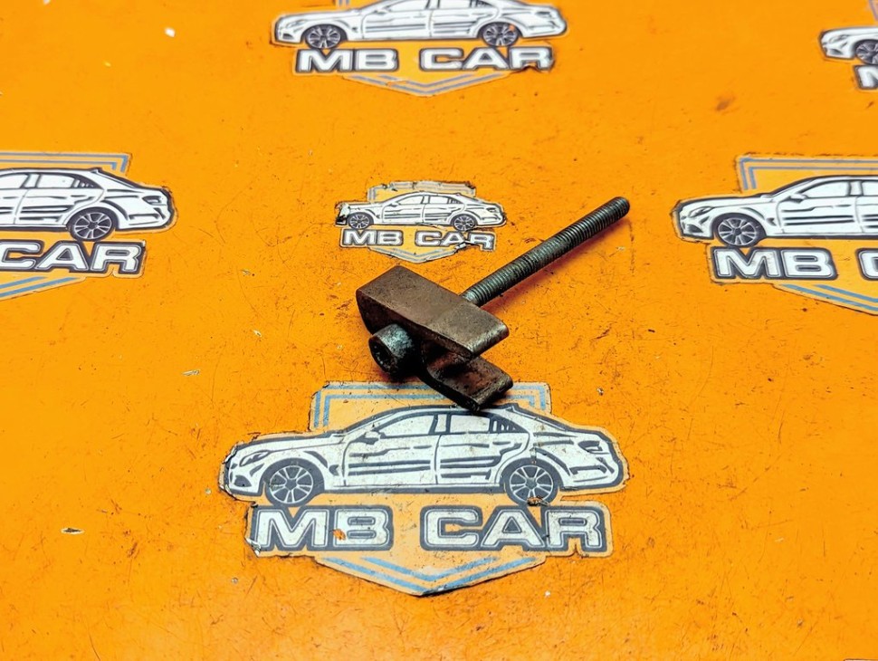 Кронштейн крепления форсунок MERCEDES-BENZ R-класс W251 (2005 - 2007) фото 1 &mdash; Разборка Мерседес