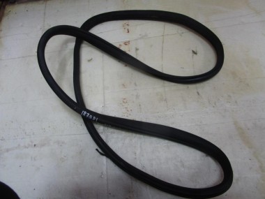 Уплотнитель дверного проема ( на кузове ) MERCEDES-BENZ E-класс W212/S212/C207/A207 (2009 - 2013) — Разборка Мерседес