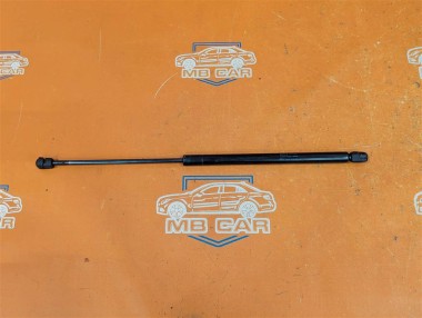 Амортизатор крышки багажника MERCEDES-BENZ A-класс W168 рестайлинг (2001 - 2004) — Разборка Мерседес