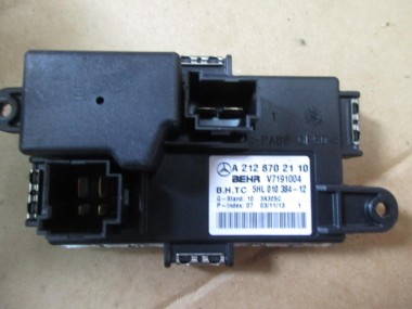 Реле моторчика печки MERCEDES-BENZ E-класс W212/S212/C207/A207 рестайлинг (2013 - 2016) — Разборка Мерседес