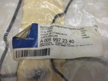 Прокладка уплотнительная MERCEDES-BENZ E-класс W210/S210 (1995 - 1999) — Разборка Мерседес